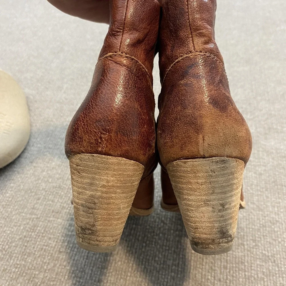 Frye Booties Womens Size 7 Brown Leather Ankle Zip Block Heel 3478342-COG